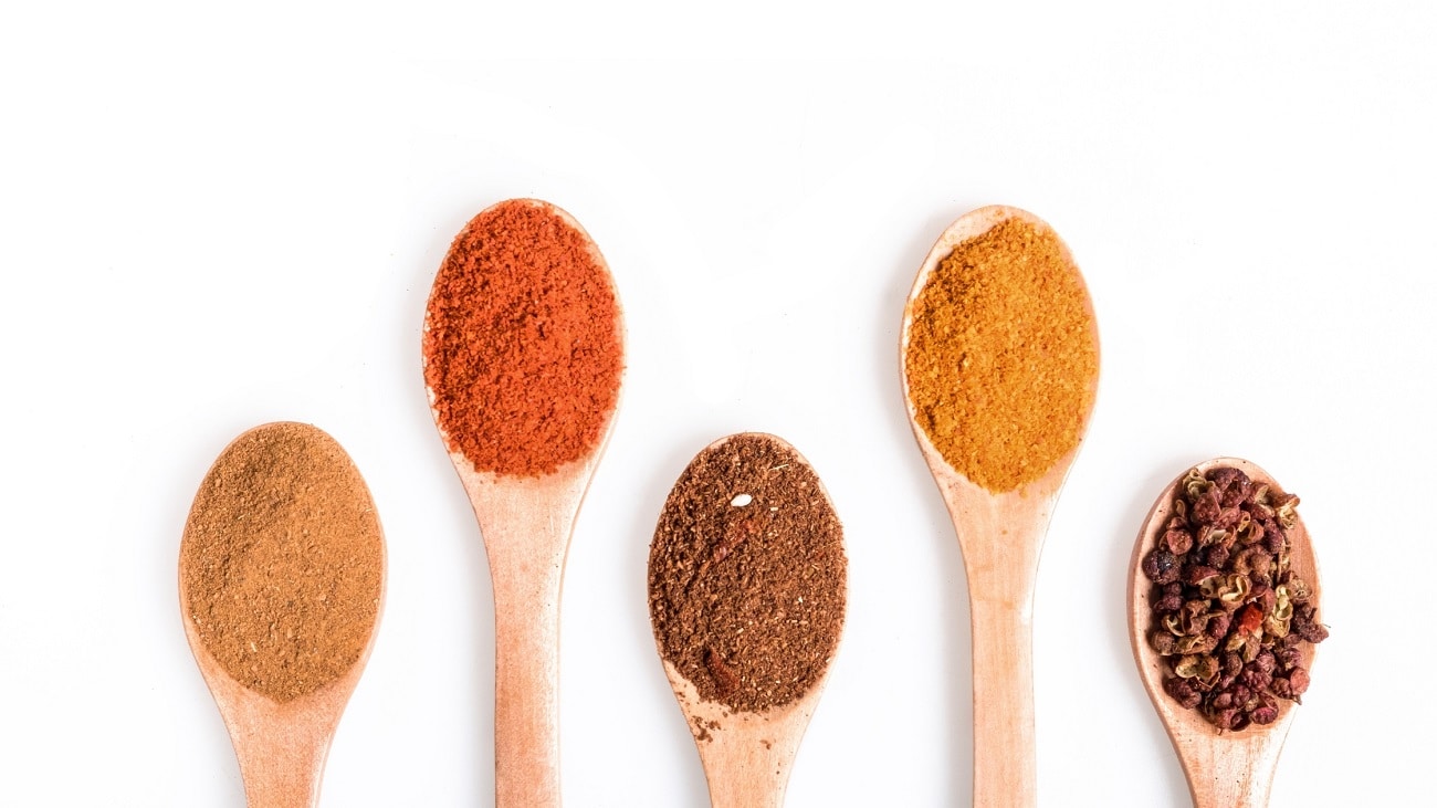 Подправки, Които Да Използвате, Когато Ядете Нездравословна Храна