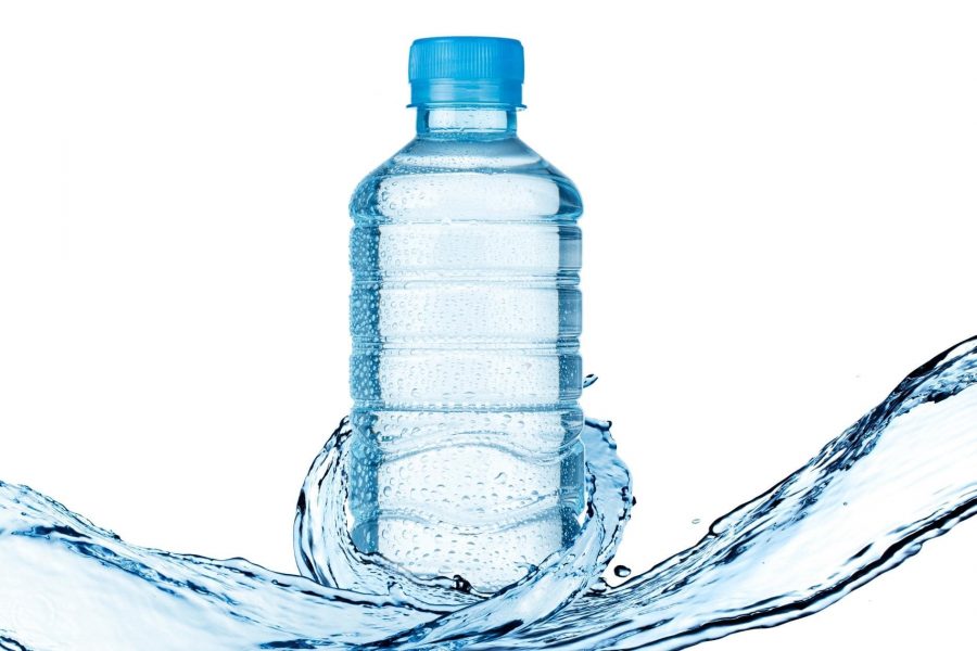 Защо Не Трябва Да Пиете Бутилирана Вода И Каква Вода Трябва Да Пиете?