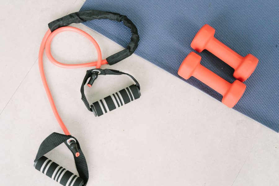 Ръководство за Начинаещи за Функционален Фитнес: Подобряване на Ежедневието и Дълголетие