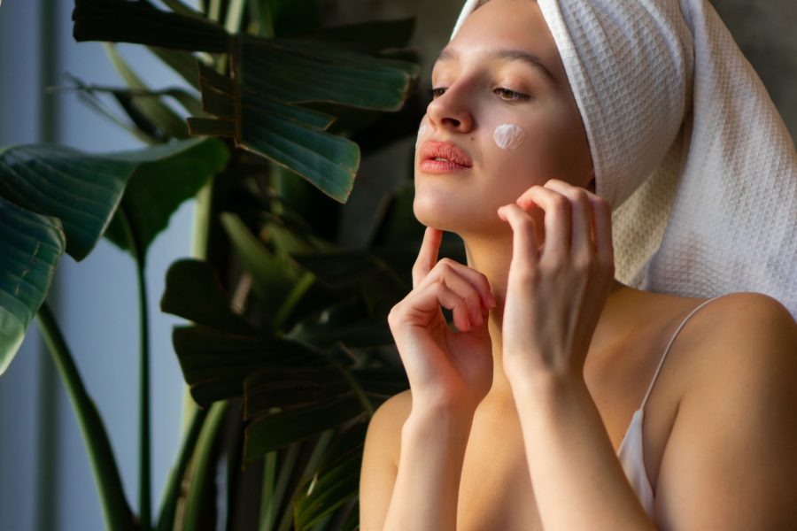 Разбиране на Връзката между Храненето и Здравето на Кожата